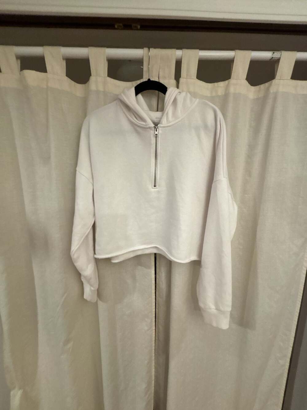 Aerie Size Large White Quarter Zip Cropped Hoodie